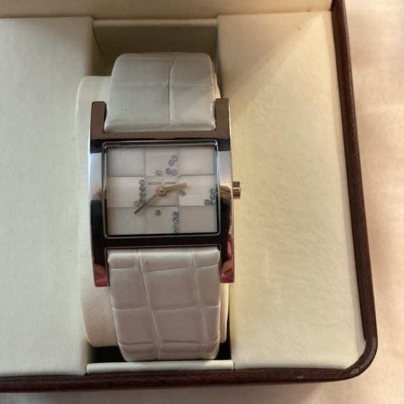 Jacques Lemans Watch - Picture 4 of 4